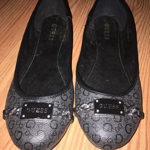 Woman’s Guess shoes never worn!